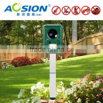 AOSION wateproof solar multifunction pest repeller with ultrasonic and flashing strobe lights