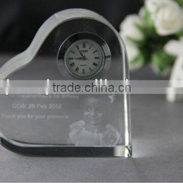 Heart Shape Crystal Clock with Personalized Logo for Wedding Souvenirs CM-CHC001