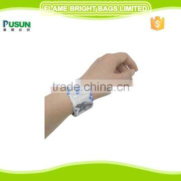 Fanny gym adjustable PVC reflective wrist band