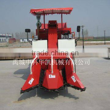 new type 4YM-2 self-propelled maize harvester