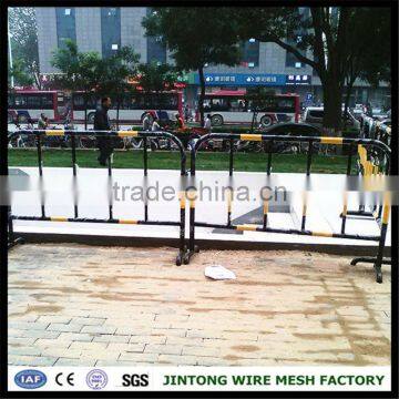 Airport Crowd Control Barrier,roadside Temporary Movable Fence ,crowd Stopper Fencing photo-3