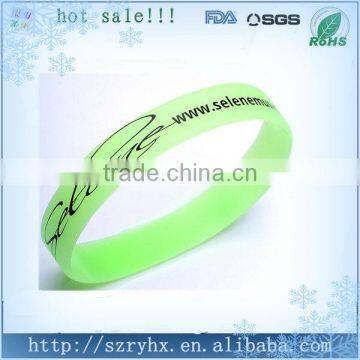 Nacc silicone bracelet promotional souvenir gifts