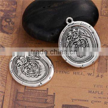 Zinc Based Alloy Halloween Skull Irregular Antique Silver Wing Wax Seal Pendants photo-3