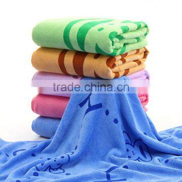 Factory hot sale 70*140cm microfiber printed animal rally bath towels