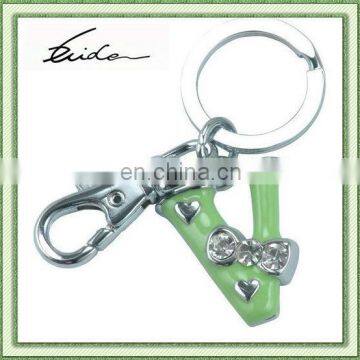 FANCY V SHAPED LETTER KEY RING