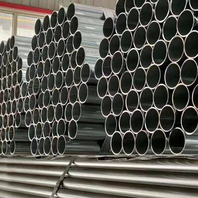Galvanized Pipe With Threaded Ends for Easy Installation and Connection