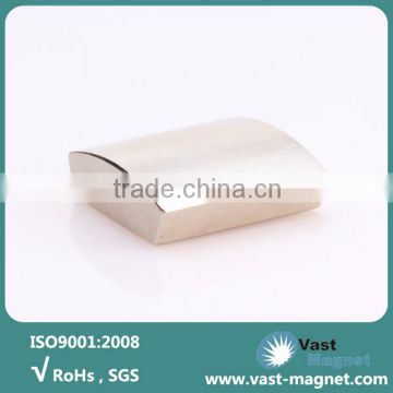 Sintered neodymium permanent arch magnet