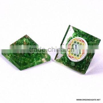 Orgonit Small Pyramid - Green Color Crystal | Wholesale Orgonit Chakra Flower Of Life Pyramid