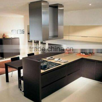 Timber veneer kitchen cabinet handle free design