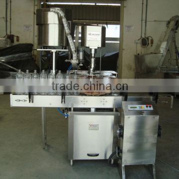 Screw Capping Machine for Juice Bottle, Pet Bottle