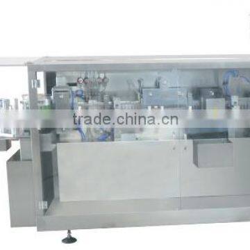 Mini type filling and sealing machine for plastic monodose