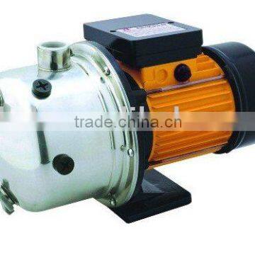 self-priming pump