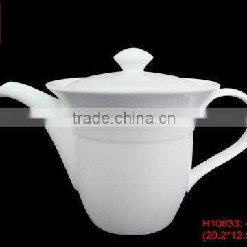 H10633 oem white porcelain 420ml personalized tea pot wholesale