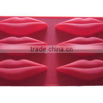 2015 promotional mouth shape design silicone ice maker