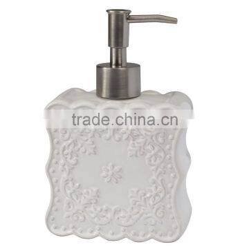 Ceramic Ruffles Lotion Dispenser