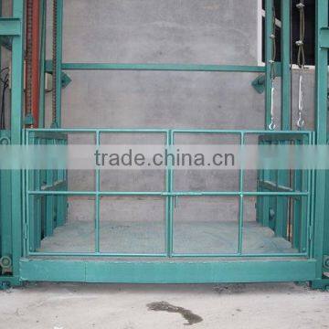 Electric Hydraulic Guide Rail Chain Lift For Outdoor Working photo-4