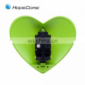 Plastic Heart Shape Gifts Wall Clock photo-5
