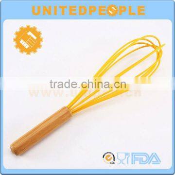 Fashion Design with Wooden Handle Silicone Eggbeater