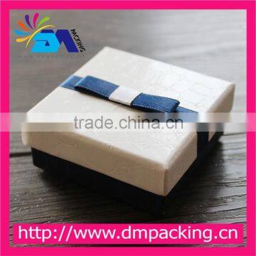 jewelry gift paper packaging box with ribbon sponge insert