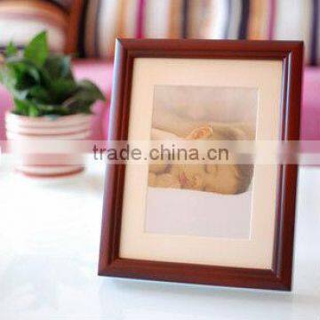 Customized different sizes, shapes wooden picture frame