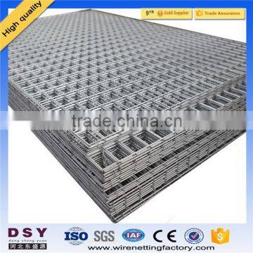 2016 Manufacturers selling galvanized welded wire mesh factory for Construction