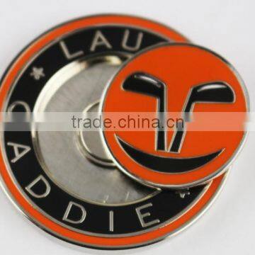 Metal casino golf poker chip with golf ball marker
