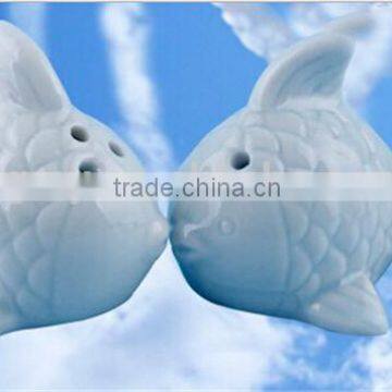 Wedding Favors Two Lovely Fishes Salt&Pepper Shakers photo-5