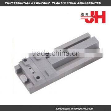 Mold Precision Interlock Latch