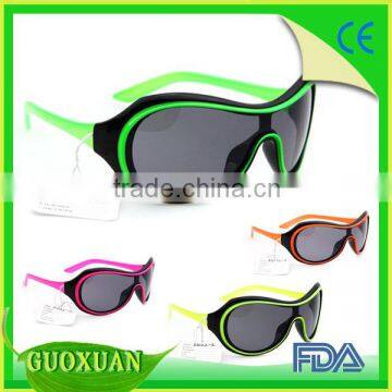 Cool design Full lens Cheap Yellow plastic kids sunglasses