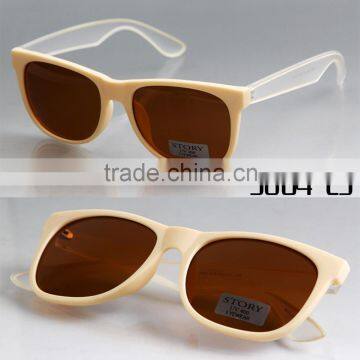 FDA CE Certification Transparent Temple Custom Logo Sunglasses Own Logo Sunglasses photo-3