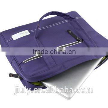Stylish Lines and Art Perfect Blend of the Contemporary With the Classic Laptop Bag photo-4