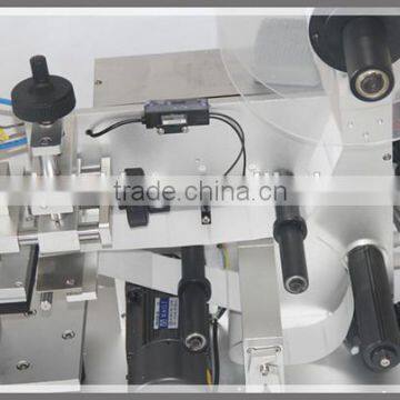 High Quality Semi-Automatic Round Bottle Labeling Machine,water Bottle Labeling Machine Made in China photo-4