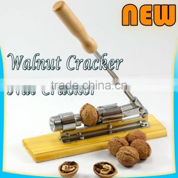 Factory Wholesale Handy Quick Metal Walnut Nut Cracker