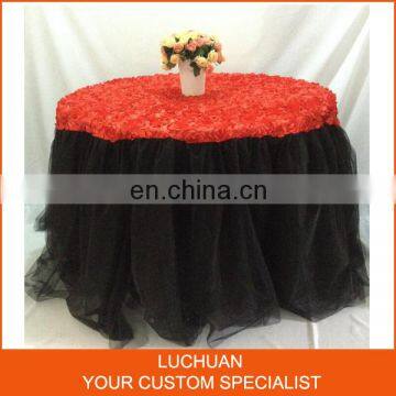 China Factory Latest Design Red Rosette Black Tulle Table Skirt Designs