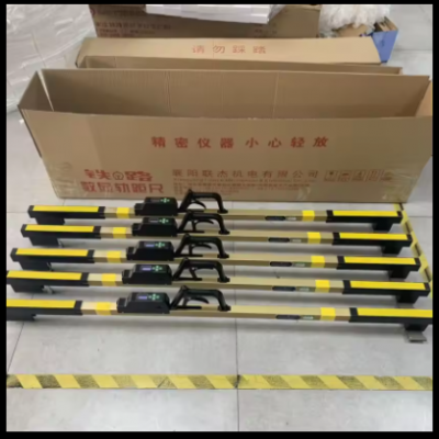 Digital Track Gauge for Checking the Rail Gauge Measuring Back to Back Distance photo-2