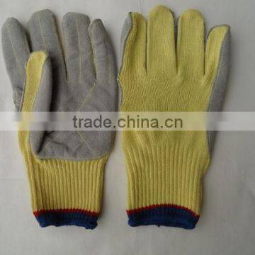 [Gold Supplier] HOT ! Kevlar welding gloves leather