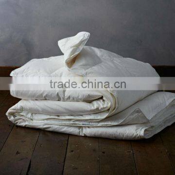 50% White Duck Down 50% Feather Quilt / Comforter