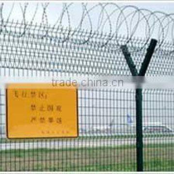 Low Price Concertina Rezor Barbed Wire With High Quality photo-3