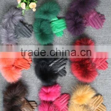 Fashion Lady Leather Glove Fur Cuff Glove Fox Leather Glove Hot Sale photo-4