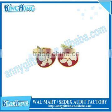 Flag design gold cufflinks