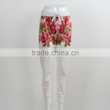 F5W30054 Women Floral Knit Pants