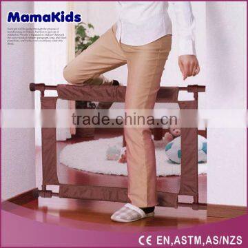 Soft Design and Color Acceptable Child Toddler Safety Gate Made in China photo-6