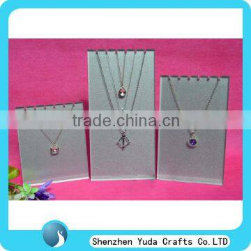 Good quality desktop custom necklace display block acrylic bracelet holder jewellry holder