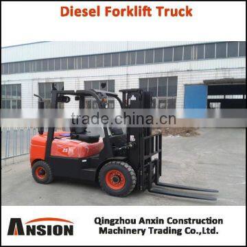 China low price 2 ton diesel forklift truck with 3 m lifting height