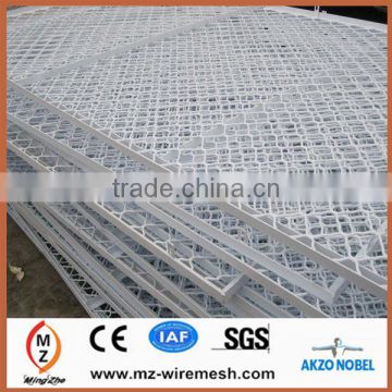 2014 hot sale powder spray steel grid mesh for garden fence/highway fence/dog cage and window screen alibaba china supplier