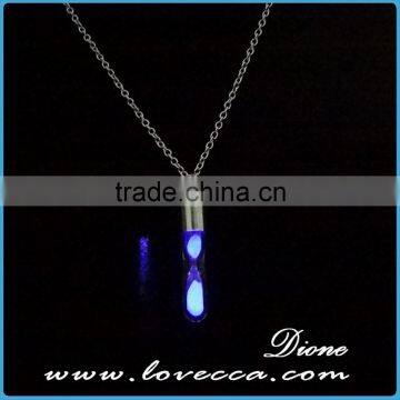 Valentines Day Gift Glowing Necklace , Glow in the Dark Heart Pendant Luminous Necklace photo-4