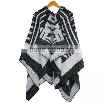 2016 New Design Fashion Autumn Winter Acrylic Bohemian Poncho Shawls With Hooded for Women photo-2