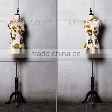Headless Torso Women Model Mannequin photo-2