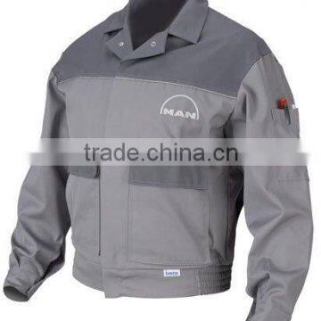 Cotton and polyester FR jacket