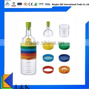 Wholesale kitchen tool plastic multi purpose bin 8 in 1 kitchen tool like bottle                        
                                                Quality Choice